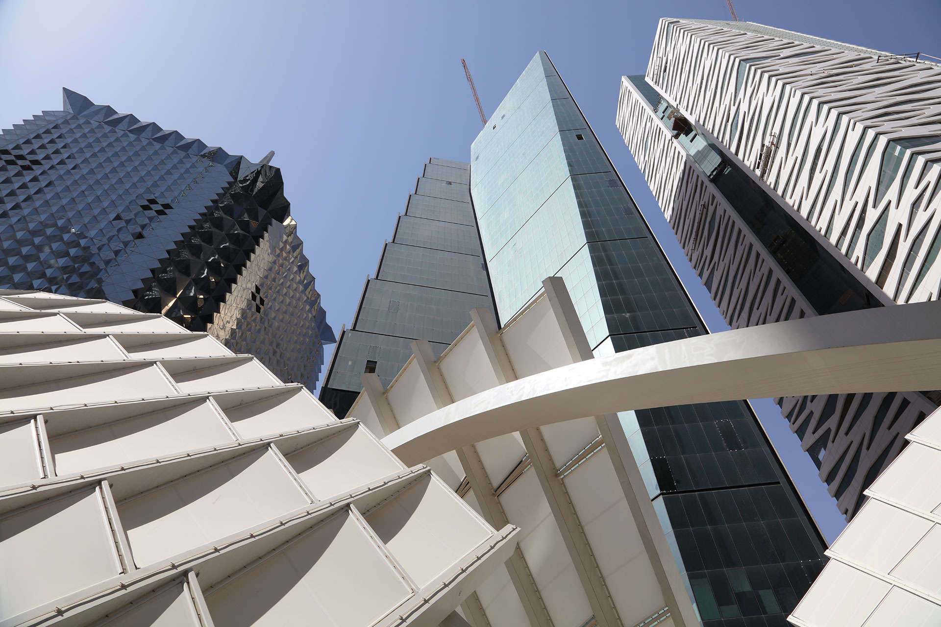 Investing in Saudi Arabia: A Complete Guide